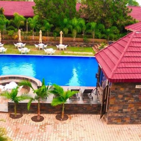 Palm Kalash Hotel Лусака Экстерьер фото