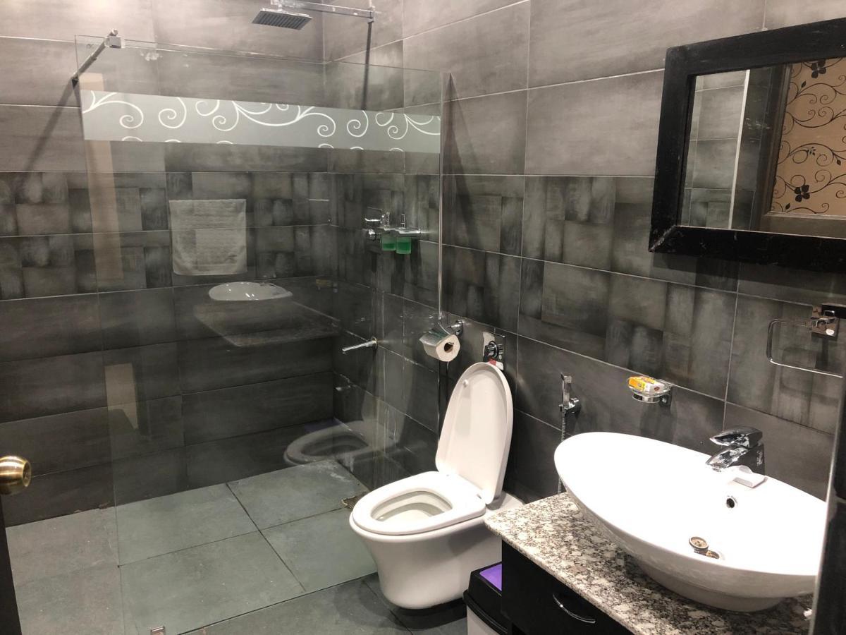 Palm Kalash Hotel Лусака Экстерьер фото